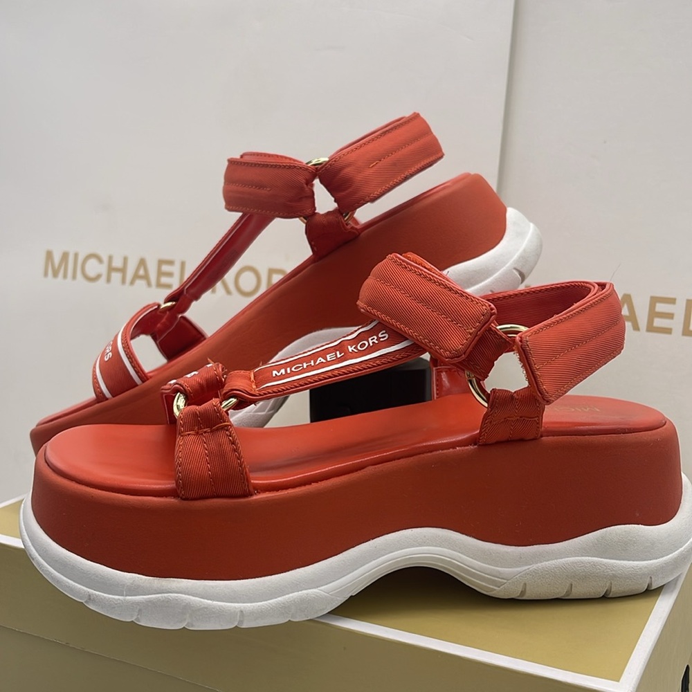 MICHAEL KORS Katrina Nylon Sport Sandal
Red Clay
New - Picture 6 of 16